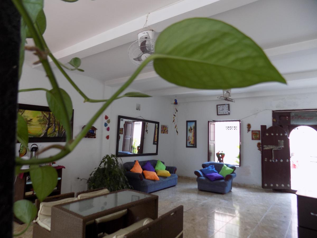 El Pedregal Hotel 3*