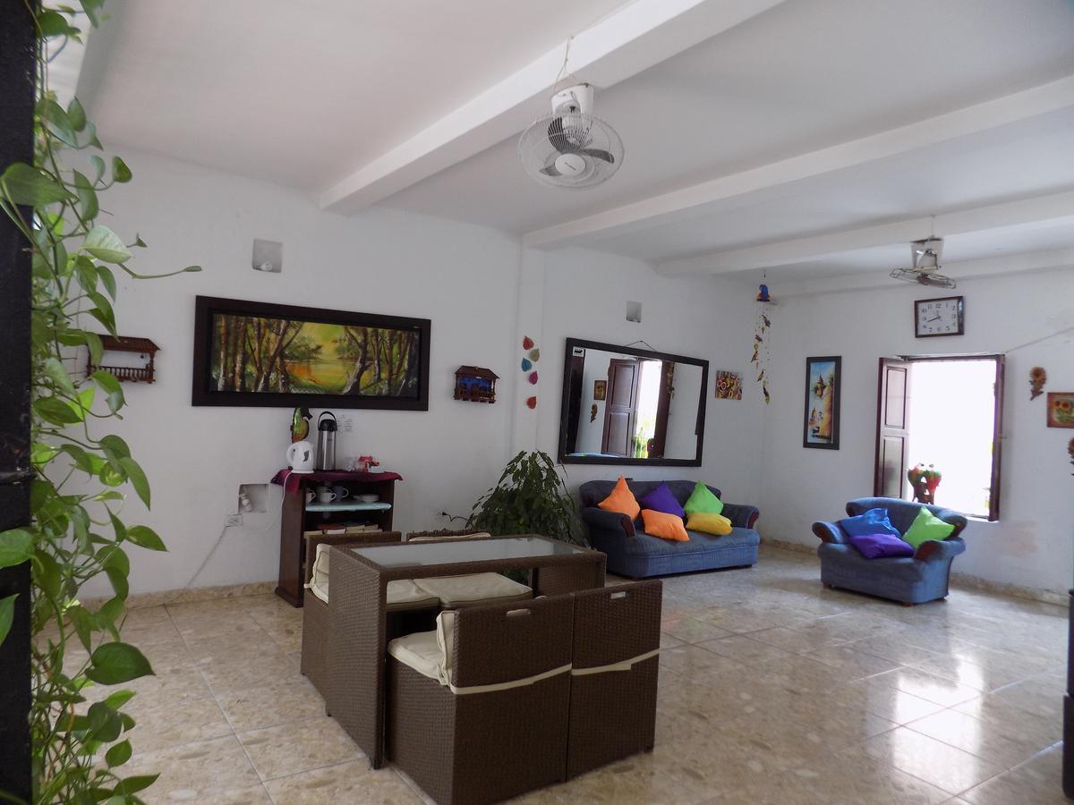 El Pedregal Hotel 3*