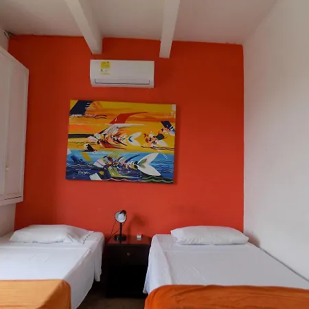 El Pedregal Hotel 3*