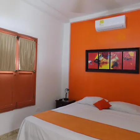 El Pedregal Hotel 3*