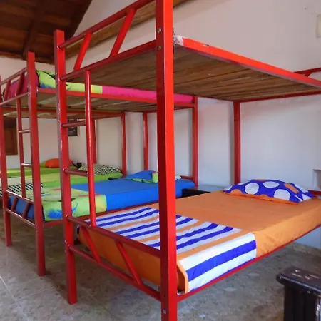 El Pedregal Hotel 3*